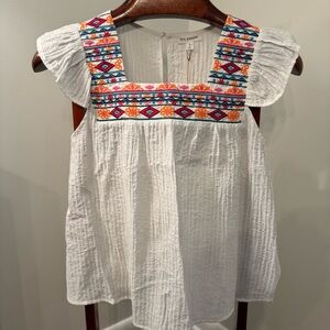 NWT Women’s Patterned Boutique Blouse